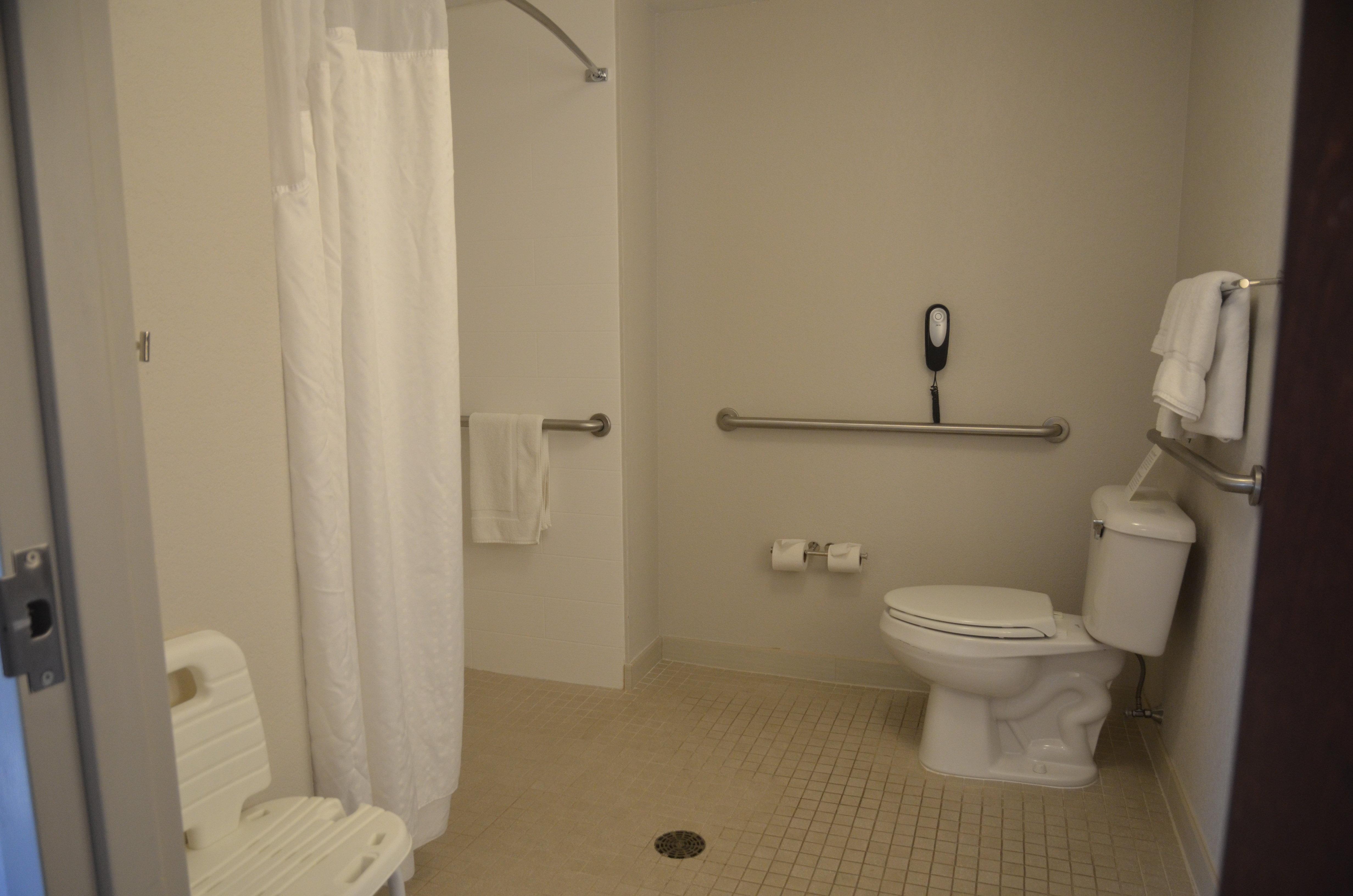 Holiday Inn Express Hotel & Suites Rochester By Ihg Екстериор снимка